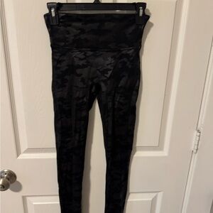 SPANX Black Camouflage Leggings